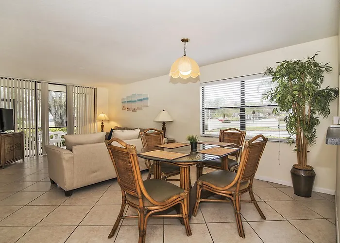 Shorewalk 2 Bedroom 2 Bathroom Near Img And Bradenton Beach